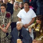 Laura también habló de su abuela, doña Eva Mange, de quien dijo, no murió de viejita, sino por el mal cuidado que sufrió en el asilo en el que se encontraba