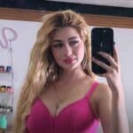 La influencer mexicana Valeria Márquez, momentos antes de ser asesinada de dos balazos en su salón de belleza, en Zapopan, Jalisco