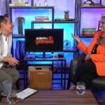 La actriz contó a Yordi Rosado que todo se originó porque a uno de sus galanes en una telenovela le apestaba la boca "a caca", por lo que le pidió a Emilio Azcárraga nunca besar en una telenovela, y él se lo concedió