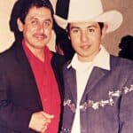 "Fuiste la persona más buena que haya conocido... En manos de Dios te dejo, padre. Te amo con todo mi corazón", escribió en sus redes Homero de León Jr., hijo del fallecido músico, e integrante de Los Descendientes de Nuevo León