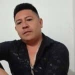 Julio Eusebio Labra, voz principal del grupo Conquistadores de la Sierra fue ejecutado a balazos la noche del pasado domingo, mientras cantaba en el escenario