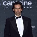 El actor contestó a sus detractores que no es ningún pecado querer trabajar y que no le da pena pedir ayuda
