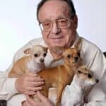 Los perritos de Chespirito y Florinda Meza siempre fueron muy queridos por la pareja, al grado de que el día que él murió, cuenta la actriz, todos aullaron, como llorando su partida