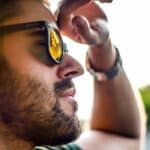 Hombre-perfil-auto
