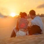 Pareja-sunset