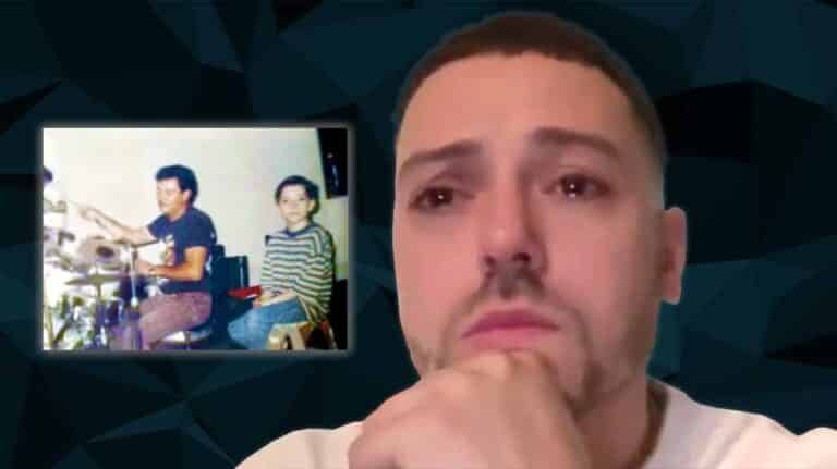 Entre lágrimas, Pee Wee confiesa que encontró muerto a su papá