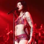 Cazzu respondió a Nodal desde el escenario del Auditorio Nacional, recibiendo una gran ovación de sus seguidores mexicanos