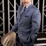 Con esta denuncia, Lupillo quiere demostrar que la negación de Belinda a haber tenido una relación de varios meses con él, ha afectado su honra, su imagen pública y su trayectoria profesional