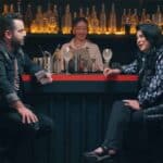 José Eduardo Derbez invitó a su mamá Victoria Ruffo a su pódcast "Mixologando", que se realiza en un bar y, como le gusta al actor, bebiendo