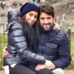 Aunque la Interpol lo ha estado buscando, fue ICE quien lo detuvo por vencimiento de su estatus migratorio, por la serie de delitos por los cuales México lo busca a él y a la conductora