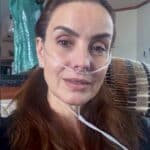 Con una cánula con oxígeno para respirar, la actriz dijo a través de sus redes que volvería a la telenovela pero a sentirse cansada y con mido a volver a enfermarse