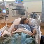 Colaborados de su show han dicho que la mexicana estuvo a punto de sufrir un choque séptico, tras experimentar un fuerte descenso en su presión arterial