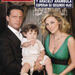 A Miguel no lo habíamos visto desde que tenía 1 año y medio y sus padres posaron con él para la portada de la revista Hola!