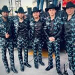 Aún se desconocen los motivos del asesinato, así como la identidad del agresor, ya que, al igual que los asistente, tras dispararle al grupo salió huyendo del salón de fiestas