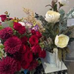 Con sentido del humor, Camila subió una imagen mostrando ramos de flores que le enviaron al hospital, con la frase "fue un apendicito"