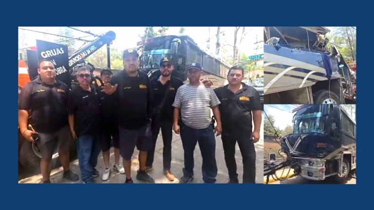 Autobús de Conjunto Primavera pierde los frenos y choca contra casas