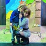 La periodista dijo que desde que murió el padre de José Julián, que hoy tiene 9 años, su madre Imelda Garza Tuñón ha tenido que sacar adelante a su hijo porque no ha recibido ni ayuda para alimentación, ni educación, ni salud para su hijo, pese a que Julián Figueroa heredó al niño