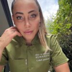 El actor dijo que Colibrí es una gran mujer, chef de profesión, terapeuta y que trabaja con adaptógenos, que son hierbas, raíces y hongos que ayudan a la salud física y emocional