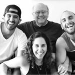 El actor Pablo Lyle en una imagen feliz con sus hermanos Jorge y Silvia, junto a su recién fallecido padre don Jorge Lyle
