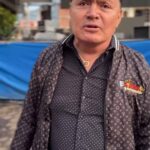 Diversas versiones dieron por muerto al cantante, pero su familia salió a desmentir dicha versión; sin embargo, sí se encuentra grave