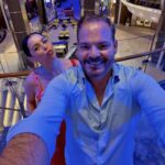 Pese al conflicto matrimonial por el que estaban atravesando a sólo cinco años de haber contraído matrimonio, ella dejó por escrito en la demanda que él era "un caballero" y que confiaba en que cumpliría el acuerdo