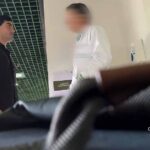 El documentalista mexicano Samuel Adrián logró una entrevista con cámara oculta con un médico que realiza operaciones de cambio de sexo a niños en Colombia
